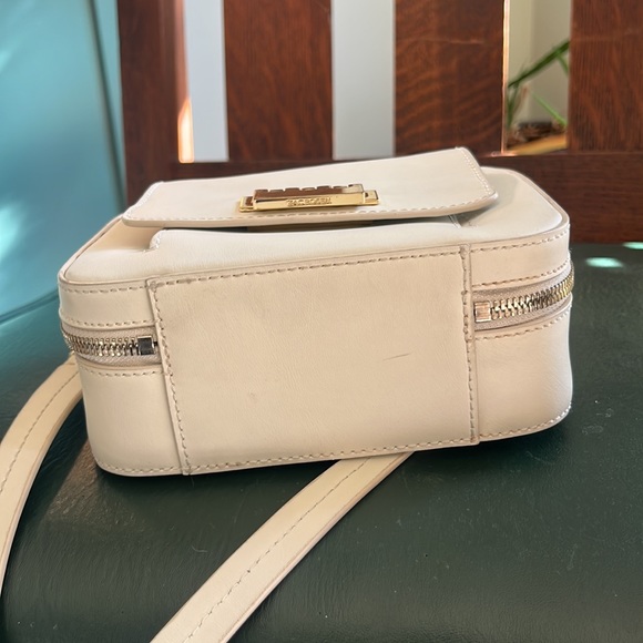 Zac Zac Posen crossbody bag - Picture 4 of 9